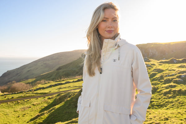 Lighthouse Ladies Short Beachcomber II Waterproof Breathable Jacket-CREAM - Borderland Muff