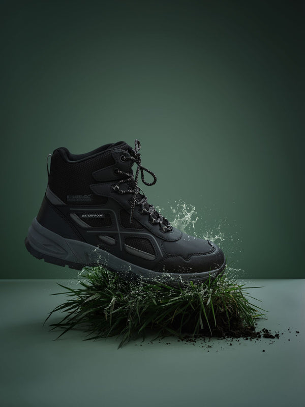 Regatta Vendeavour Waterproof Walking Boots for Men – Breathable Gear-BLACK GREY - Borderland Muff