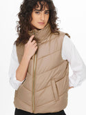 Jacqueline De Yong FINNO Bodywarmer -FUR BROWN - Borderland Muff