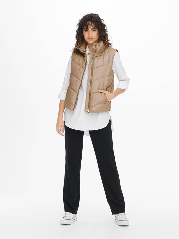 Jacqueline De Yong FINNO Bodywarmer -FUR BROWN - Borderland Muff