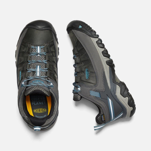 KEEN Ladies Targhee III Shoe -MAGNET - Borderland Muff