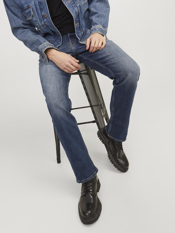 Jack & Jones Chris 183 Relaxed Fit Loose Look Jeans - Borderland Muff
