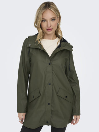 ONLY ONLELISA Water Repellent Hooded Raincoat in Kalamata Green – Recycled Polyester