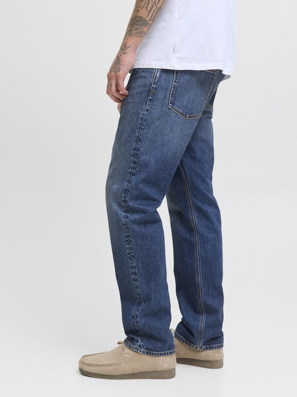 Jack & Jones JJICHRIS JJCLASSIC 440 Men's Relaxed Fit Jeans – Blue Denim | Organic Cotton - Borderland Muff
