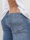 JJIGLENN Slim Fit Low Rise Blue Jeans | Jack & Jones Sustainable Denim - Borderland Muff