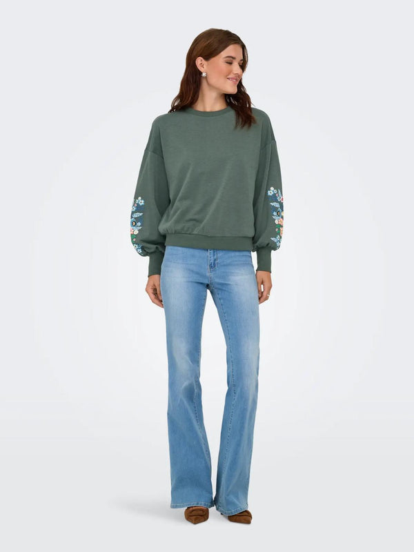 ONLY ONLBROOKE Flower Sweatshirt | Women’s Pullover – Borderland Muff