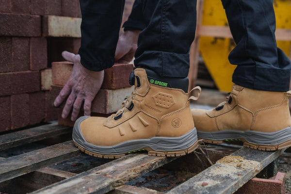 Apache Churchill FITGO Composite Toe S7S Waterproof Safety Boot – Brown & Black - Borderland Muff