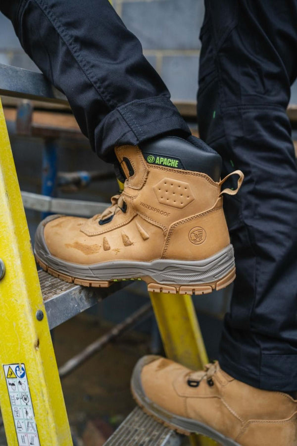 Apache Churchill FITGO Composite Toe S7S Waterproof Safety Boot – Brown & Black - Borderland Muff