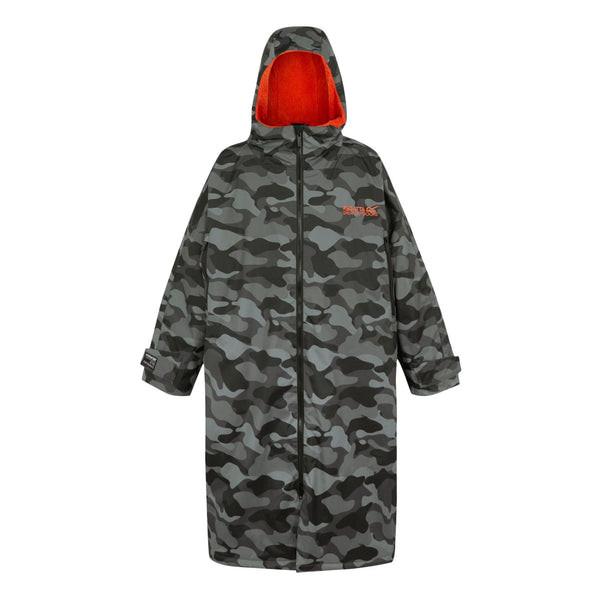 Regatta Adult Waterproof Changing Robe | Warm & Windproof - Borderland Muff