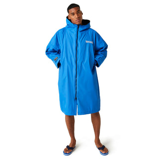 Regatta Adult Waterproof Changing Robe | Warm & Windproof - Borderland Muff