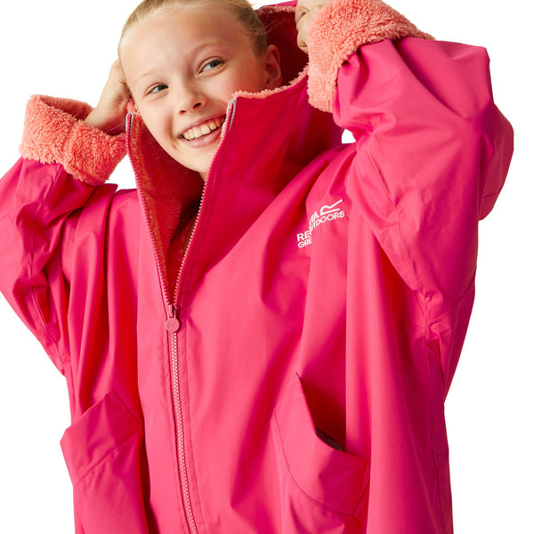 Regatta Junior Waterproof Changing Robe | Warm & Windproof - Borderland Muff
