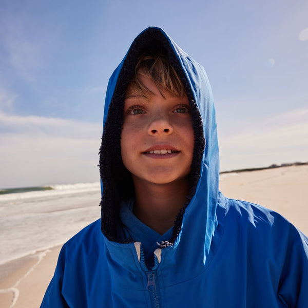 Regatta Junior Waterproof Changing Robe | Warm & Windproof - Borderland Muff