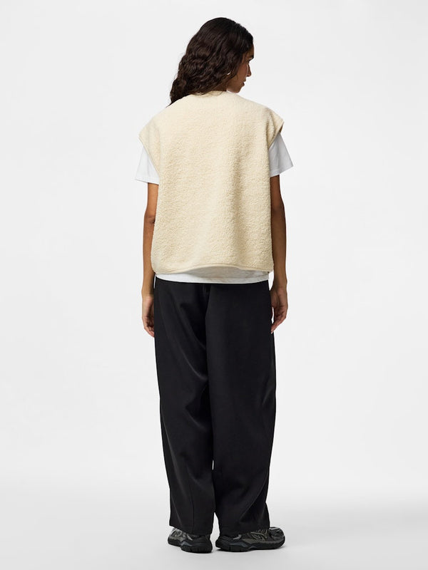 Pieces Katty Teddy Vest | Recycled Fleece Womens Gilet - Borderland Muff