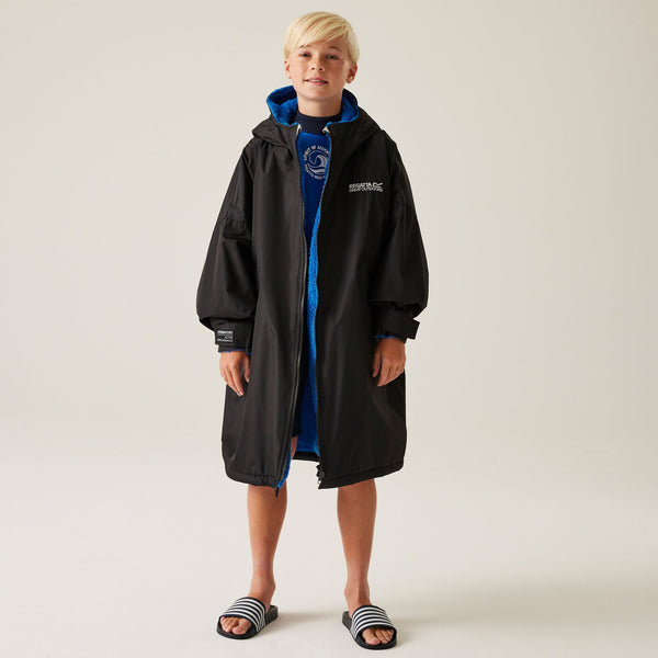 Regatta Junior Waterproof Changing Robe | Warm & Windproof - Borderland Muff