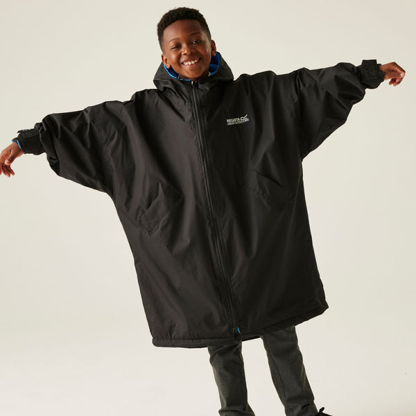 Regatta Junior Waterproof Changing Robe | Warm & Windproof - Borderland Muff