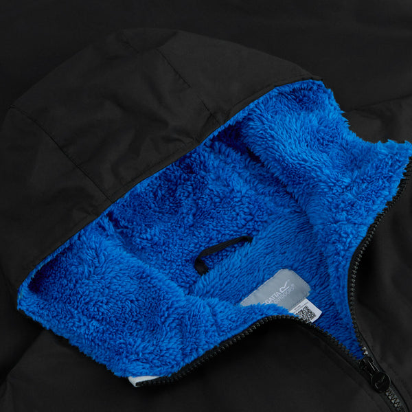 Regatta Junior Waterproof Changing Robe | Warm & Windproof - Borderland Muff