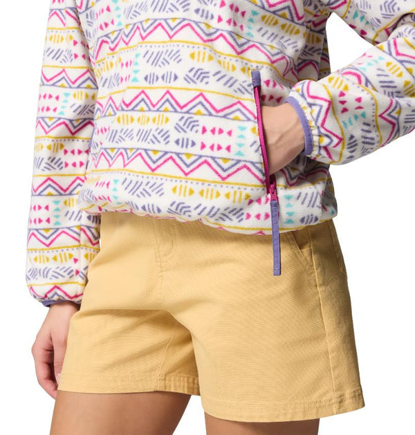 Columbia women's sequoia grove half zip horizon pocket detail