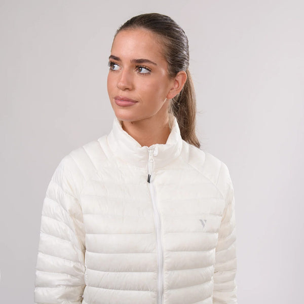 Mac in a Sac Nova women’s lightweight down jacket in Alpine White, model upper front
