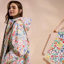 Regatta Cath Kidston Changing Robe – Waterproof Borg Lined Changing Robe - Borderland Muff