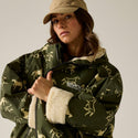 Regatta Adult Waterproof Changing Robe | Warm & Windproof - Borderland Muff